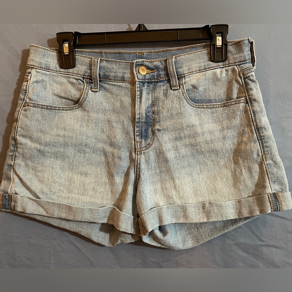 Old Navy Denim Cuff Shorts Sz 6